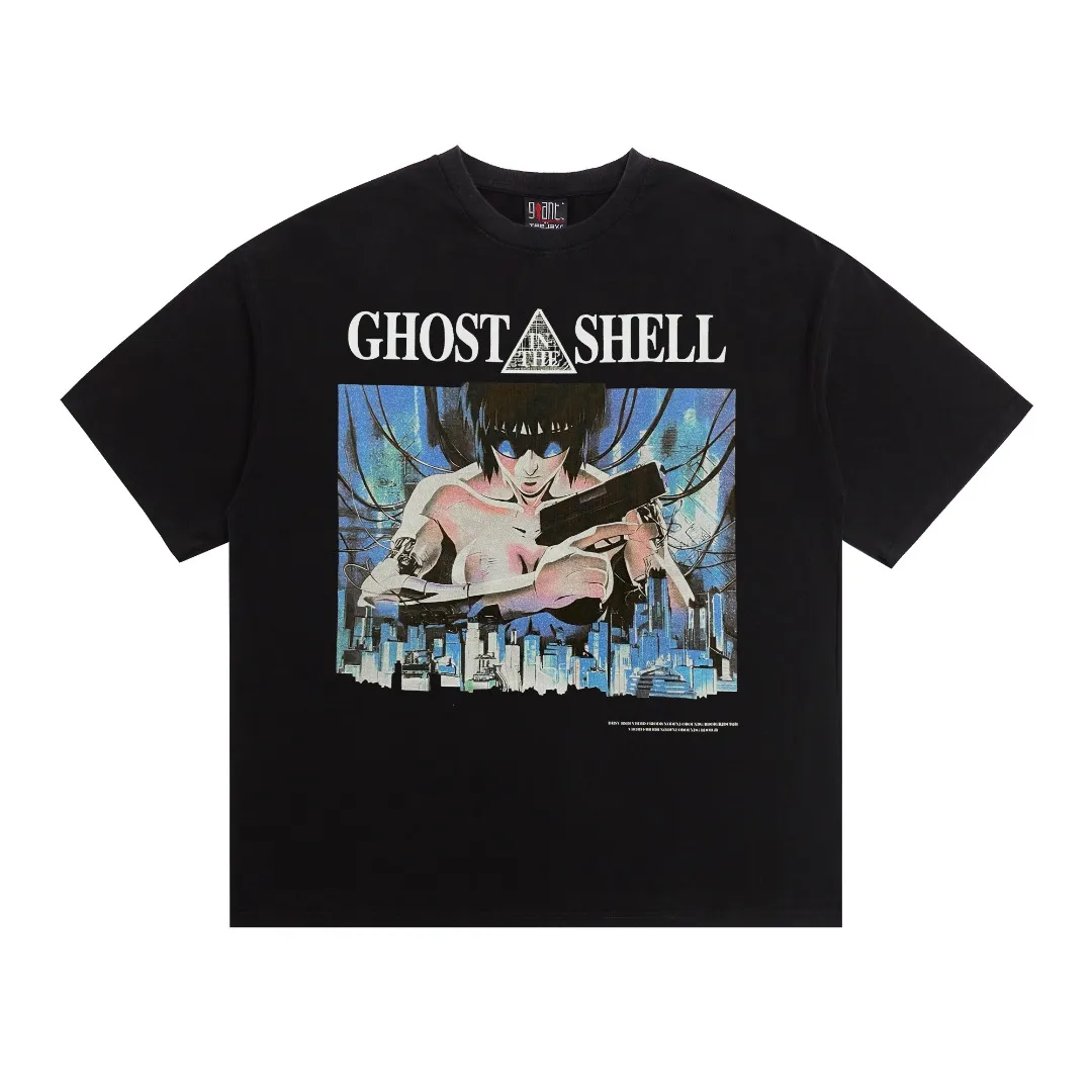 Mechao Saint Michael's retro co-branded anime Ghost in the Shell washed and distressed loose short-sleeves with digital white ink direct printing, the fabric is breathable and the pattern is three-dimensional and clear. Style number: S803 Fabric: Double yarn 240g Size: S-M-L-XL Color: Washed black Price: P118